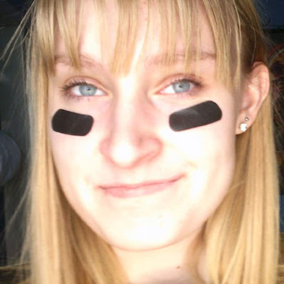 Meet your Posher, Itzz - Picture 1 of 1